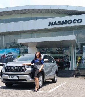 venny dewi sales toyota semarang