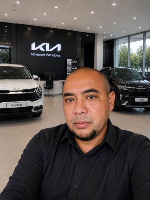 kartu nama chandra  dealer kia balikpapan