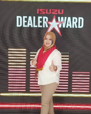 hera sales isuzu semarang